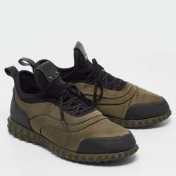 Pre Owned Valentino Olive Green/Black Satin and Rubber Rockstud Low Top Sneakers Size 43