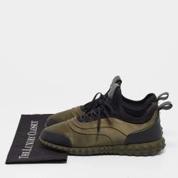 Pre Owned Valentino Olive Green/Black Satin and Rubber Rockstud Low Top Sneakers Size 43