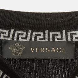 مملوكة مسبقًا سويتر فيرساتشي تريكو صوف أسود مقاس كبير