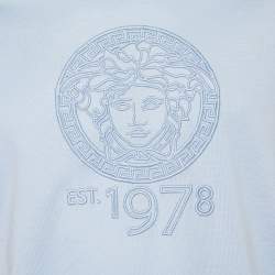 مملوكة مسبقًا Versace Blue Logo Embroidered Cotton Knit T-Shirt M