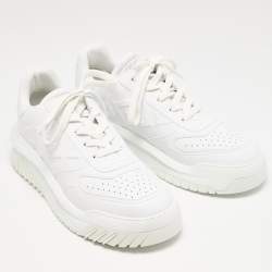 مملوكة مسبقًا Versace White Leather Greca Odissea Sneakers Size 46