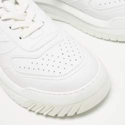 مملوكة مسبقًا Versace White Leather Greca Odissea Sneakers Size 46