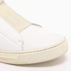 مملوكة مسبقًا حذاء رياضي فيرساتشي ميدوسا جلد أبيض بعنق طويل مقاس 42