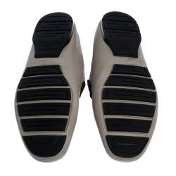 Pre Owned Versace Beige Leather Medusa Detail Slip On Loafers Size 43