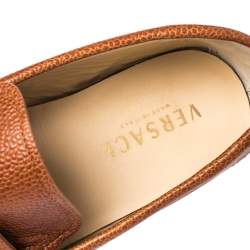 Pre Owned حذاء لوفرز فيرساتشي سليب أون تفاصيل مادوسا جلد بني مقاس 46