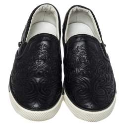 مملوكة مسبقًا Versace Black Baroque Embroidered Leather Slip On Sneakers Size 44