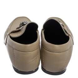 Pre Owned Versace Beige Leather Medusa Embellished Slip On Loafers Size 40