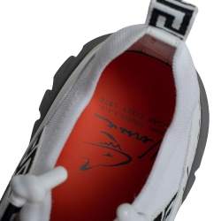 مملوكة مسبقًا Versace White Nubuck Leather And Knit Fabric Squalo Low Top Sneakers Size 43.5