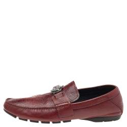 Pre Owned Versace Red Crocodile Leather Medusa Loafers Size 42