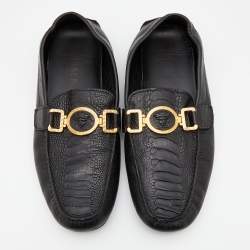 مملوكة مسبقًا Versace Black Ostrich Leg Leather Medusa Slip On Loafers Size 44