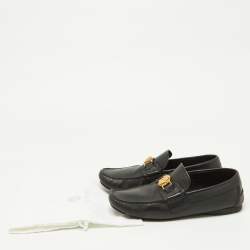 مملوكة مسبقًا Versace Black Leather Medusa Detail Slip On Loafers Size 42.5