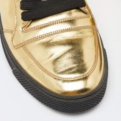 Pre Owned Versace Gold Laminated Leather Medusa Lace High Top Sneakers Size 43