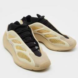 Pre Owned Yeezy x Adidas Multicolor Mesh and Rubber 700 V3 Safflower Sneakers Size 44 2/3