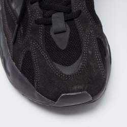Adidas Yeezy Black Suede Boost 700 V2 Vanta Sneakers Size 44