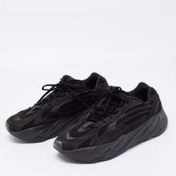 Adidas Yeezy Black Suede Boost 700 V2 Vanta Sneakers Size 44