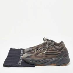 Yeezy x Adidas Grey Knit Fabric and Leather Boost 700 V2 Geode Sneakers Size 44
