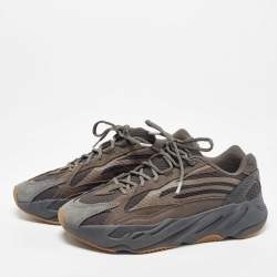 Yeezy x Adidas Grey Knit Fabric and Leather Boost 700 V2 Geode Sneakers Size 44
