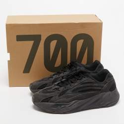Yeezy x Adidas Black/Grey Suede And Canvas Boost 700 V2 Vanta Sneakers Size 44 2/3