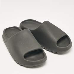 Yeezy x Adidas Black Rubber Onyx Slides Size 44.5