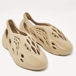 Pre Owned Yeezy x Adidas Beige Rubber Foam RNR Slip On Sneakers Size 46