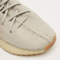 مملوكة مسبقًا حذاء رياضي ييزي x أديداس بوست 350 ڤي2 سيزامي قماش تريكو رمادي مقاس 38