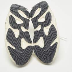 مملوكة مسبقًا Yeezy x Adidas Boost 700 Analog Size 41 1/3 Off White Mesh and Suede Low Top Sneakers