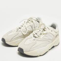 مملوكة مسبقًا Yeezy x Adidas Boost 700 Analog Size 41 1/3 Off White Mesh and Suede Low Top Sneakers