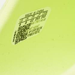 Pre Owned صندل سلايد ييزي x أديداس نيون أخضر مطاط جلو أخضر مقاس 38