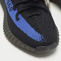 مملوكة مسبقًا حذاء رياضي ييزي x أديداس ييزي 350 V2 قماش تريكو أسود/أزرق متلألئ مقاس 38 2/3