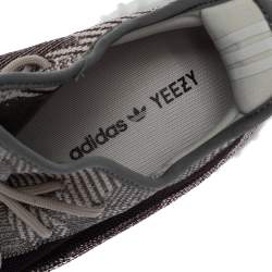 مملوكة مسبقًا حذاء رياضي ييزي x أديداس أبيض / رصاصي قطن منسوج زيون بوست 350 V2 مقاس 47.5.5