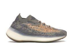 Pre Owned حذاء رياضي أديداس ييزي 380 ميست مقاس 37 1/3