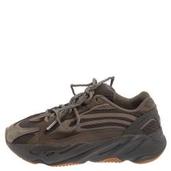 Pre Owned Yeezy x Adidas Grey Boost 700 V2 Geode Sneakers Size 38