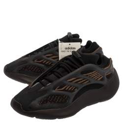 Pre Owned Yeezy x adidas Brown Polyurethane And Mesh 700 V3 Clabro Sneakers Size 38 2/3