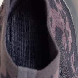 مملوكة مسبقًا حذاء رياضي ييزي x أديداس بوست 380 قماش تريكو متعدد الألوان وشبكة مقاس 46