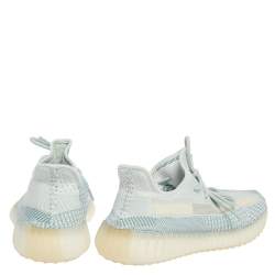 Pre Owned Yeezy x Adidas White/Blue Knit Fabric Boost 350 V2 Cloud White Sneakers Size 44 2/3