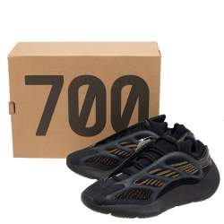 Pre Owned Yeezy x Adidas Black Knit Fabric 700 V3 Clay Brown Size 40 2/3