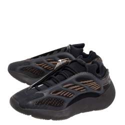 Pre Owned Yeezy x Adidas Black Knit Fabric 700 V3 Clay Brown Size 40 2/3