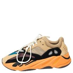 Pre Owned حذاء رياضي اديداس X ييزي 700 بوست إنفلام أمبير شبك وسويدي متعدد الألوان مقاس 40 2/3 