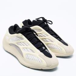 Pre Owned حذاء رياضي ييزي x أديداس 700 ڨي3 ازايل قماش ومطاط كريمي مقاس 44