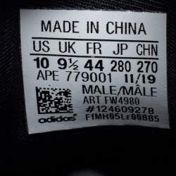 Pre Owned حذاء رياضي ييزي x أديداس 700 ڨي3 ازايل قماش ومطاط كريمي مقاس 44