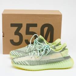 مملوكة مسبقًا حذاء رياضي ييزي x أديداس ييزريل بوست 350 ڨي2  غير عاكس قماش تريكو أصفر نيون مقاس 44 2/3