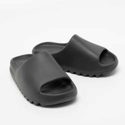 Pre Owned Yeezy x adidas Black Rubber Onyx Flat Slides Size 42