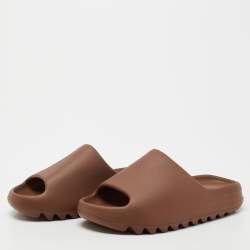 Pre Owned Yeezy x Adidas  Brown Rubber Ochre Slides  Size 43
