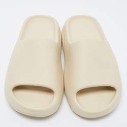 Pre Owned Yeezy x Adidas Beige Rubber Slide Pure Sandals Size 42