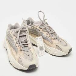 Pre Owned Yeezy x Adidas Grey Fabric and Nubuck Boost 700 V2-cream Sneakers Size 40