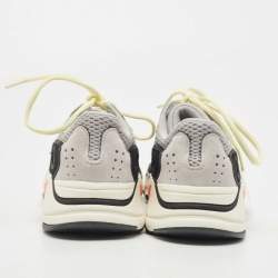 Pre Owned Yeezy x Adidas Tricolor Suede and Mesh Boost 700 Sneakers Size 40 2/3