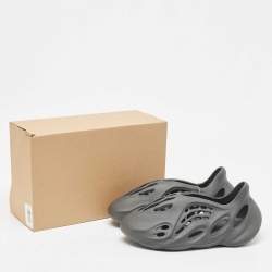 Yeezy x Adidas Dark Grey Rubber Foam-Onyx Flats Size 44 1/3