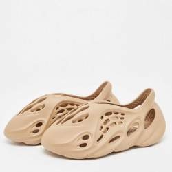 Pre Owned Yeezy x Adidas Brown Rubber Foam Runner Ochre Sneakers Size 42