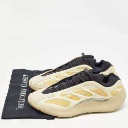 Pre Owned Yeezy x Adidas Tricolor Mesh and Rubber 700 V3 Mono Safflower Sneakers Size 45 1/3