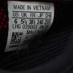 Pre Owned Yeezy x Adidas Black Knit Fabric Boost 350 V2 Black Red Sneakers 38 2/3